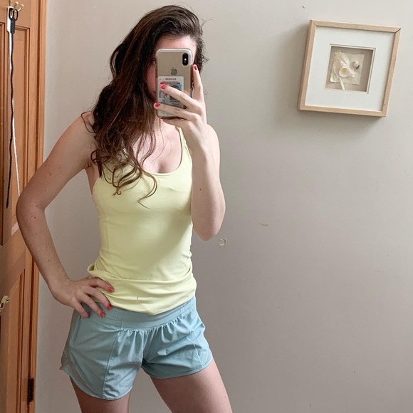 lululemon free to be wild tank size 4 - Picture 6 of 7